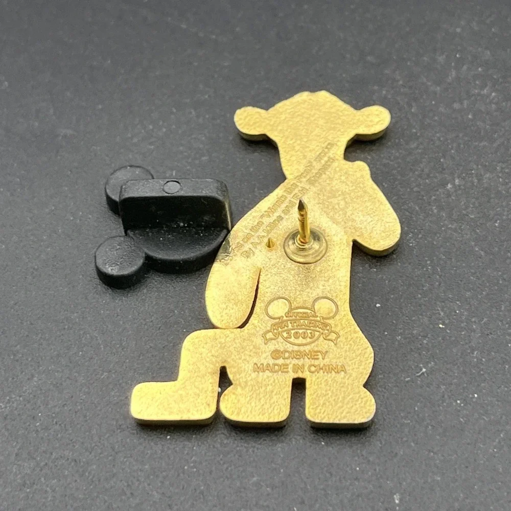 2003 Walt Disney‎ World Tigger Winnie The Pooh Trading Pin